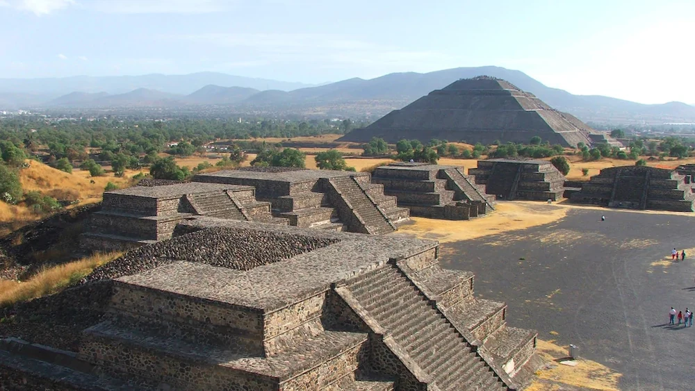 Hazy morning view of the Pyramid of the Sun across the archaeological zone on a Teotihuacan pyramids tour